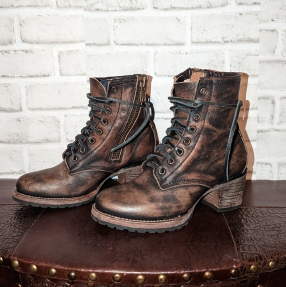 FreeBird CAVALIER Black Booties size 7